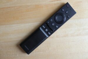 Samsung AU8079 Eco Smart Remote von oben